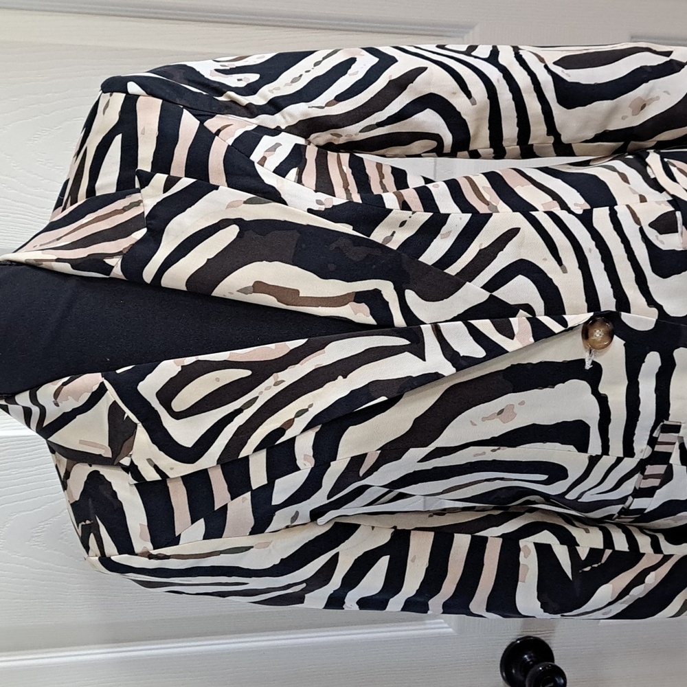 VENUS Zebra Print Lightweight Structured Tailored Pockets Longer Blazer Jacket - Picture 2 of 16